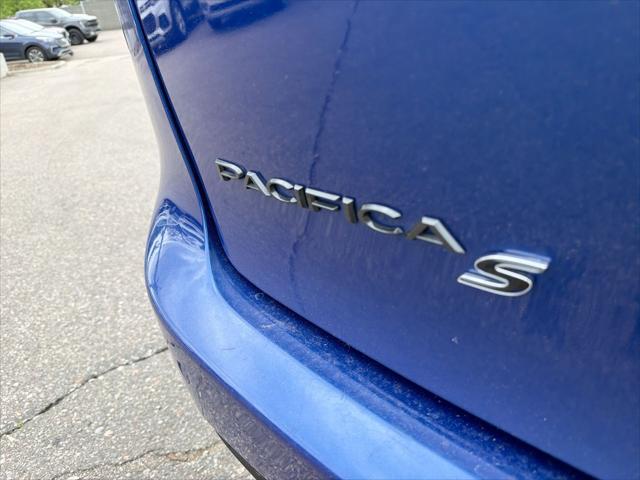 2020 Chrysler Pacifica AWD Launch Edition