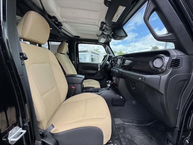 2020 Jeep Wrangler Black and Tan 4x4
