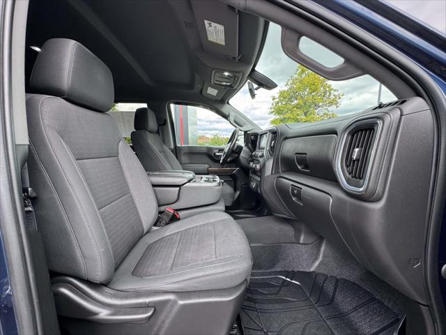 2022 Chevrolet Silverado 1500 4WD Crew Cab Short Bed LT