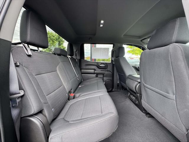 2022 Chevrolet Silverado 1500 4WD Crew Cab Short Bed LT