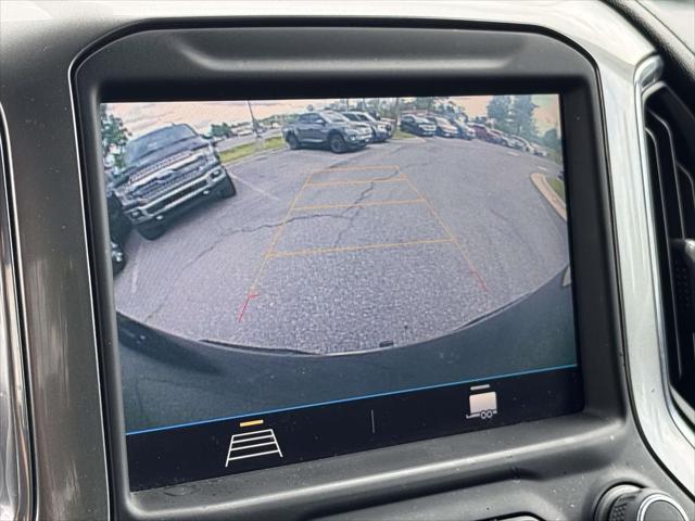 2022 Chevrolet Silverado 1500 4WD Crew Cab Short Bed LT