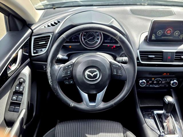 2016 Mazda Mazda3 i Touring