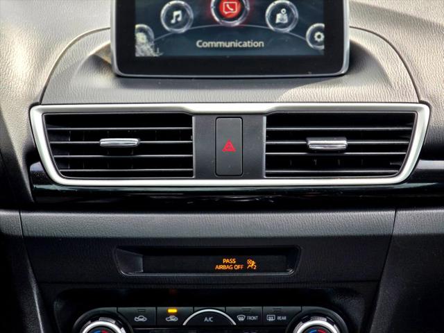 2016 Mazda Mazda3 i Touring