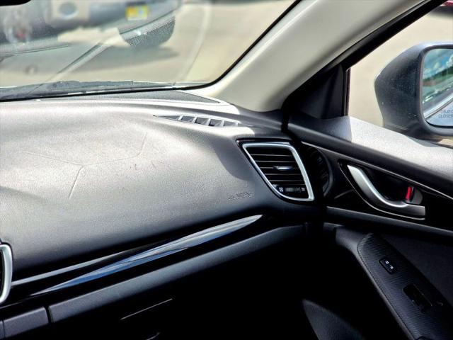 2016 Mazda Mazda3 i Touring