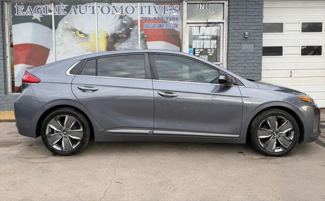 2017 Hyundai IONIQ Hybrid Limited