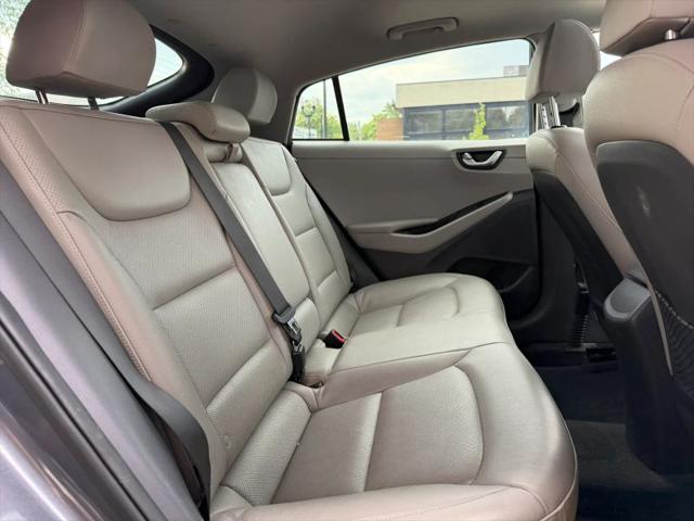 2017 Hyundai IONIQ Hybrid Limited