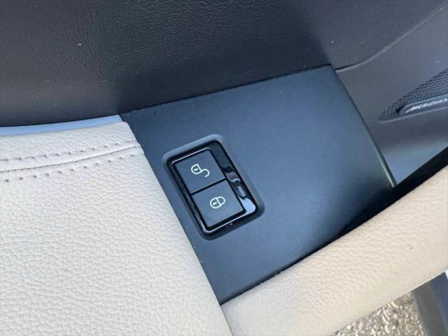 2019 Jaguar F-PACE 25t