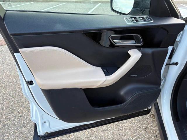 2019 Jaguar F-PACE 25t