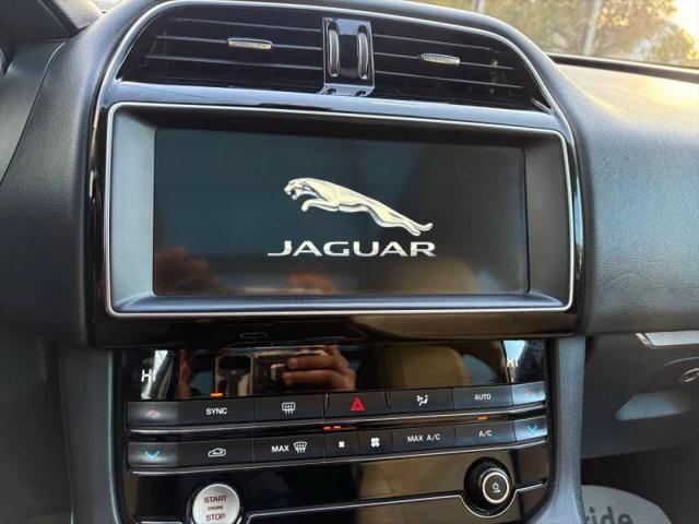 2019 Jaguar F-PACE 25t