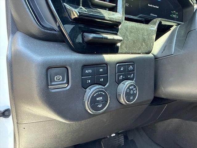 2023 Chevrolet Silverado 1500 4WD Crew Cab Short Bed ZR2