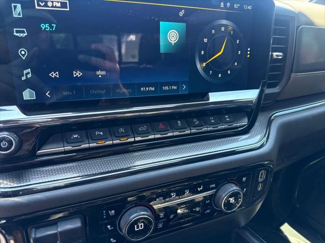 2023 Chevrolet Silverado 1500 4WD Crew Cab Short Bed ZR2