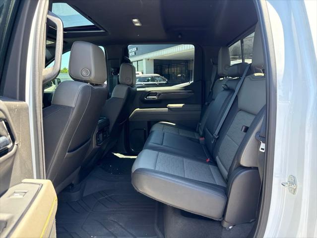 2023 Chevrolet Silverado 1500 4WD Crew Cab Short Bed ZR2