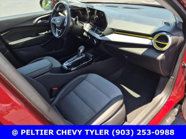 2025 Chevrolet Trax FWD LT