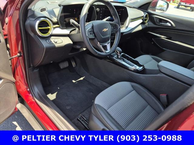 2025 Chevrolet Trax FWD LT