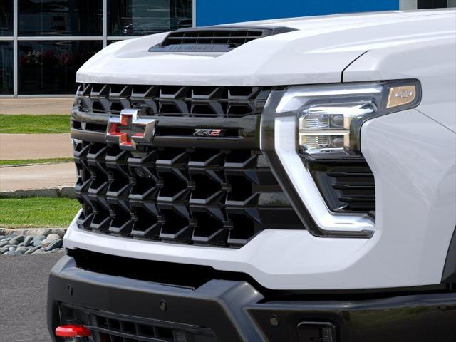 2026 Chevrolet Silverado 2500HD Crew Cab, Standard Bed, XR2, 4WD