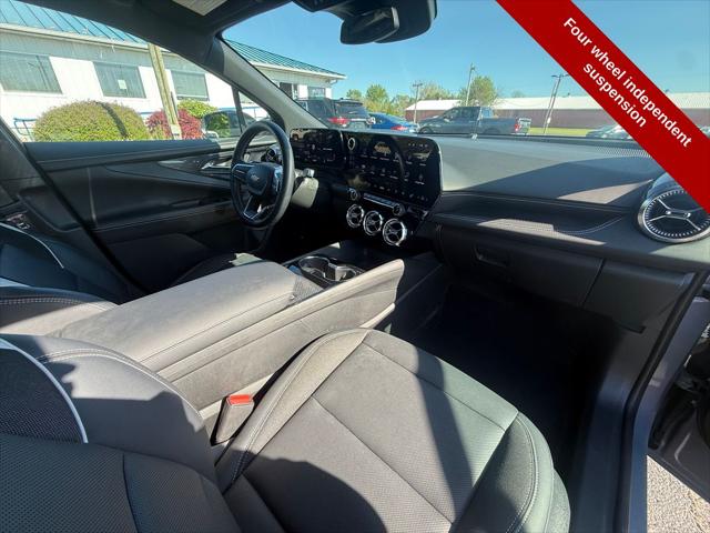 2024 Chevrolet V Blazer eAWD 2LT