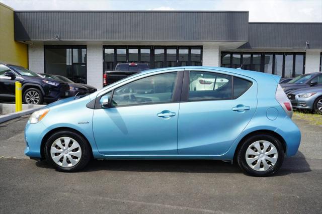 2013 Toyota Prius c Three