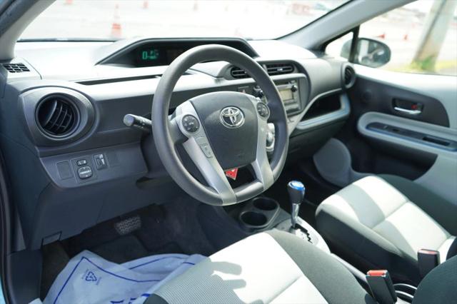 2013 Toyota Prius c Three