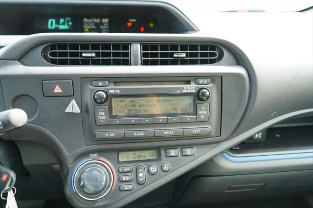 2013 Toyota Prius c Three