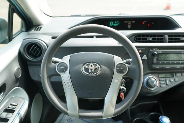 2013 Toyota Prius c Three