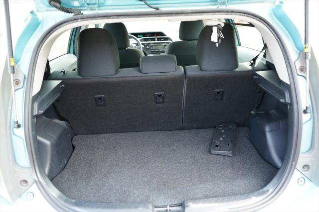 2013 Toyota Prius c Three