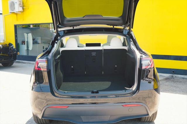 2023 Tesla Model Y Long Range Dual Motor All-Wheel Drive