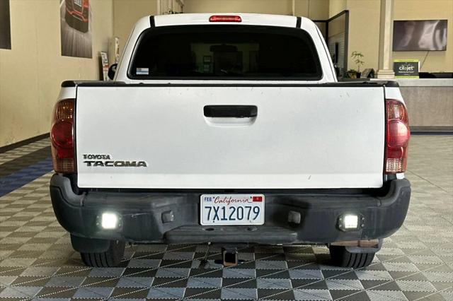2013 Toyota Tacoma Base