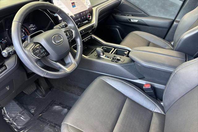 2024 Lexus TX 350 Premium