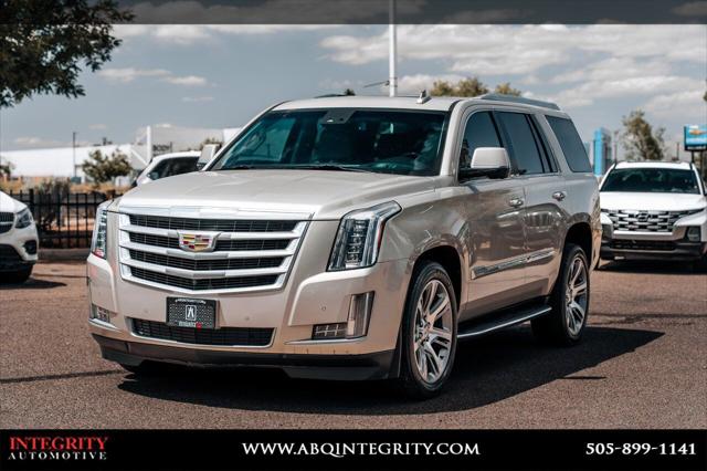 2016 Cadillac Escalade Luxury Collection