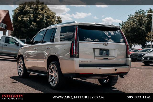 2016 Cadillac Escalade Luxury Collection