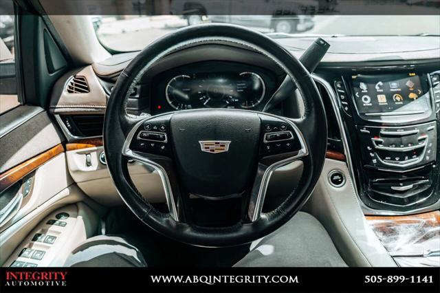 2016 Cadillac Escalade Luxury Collection