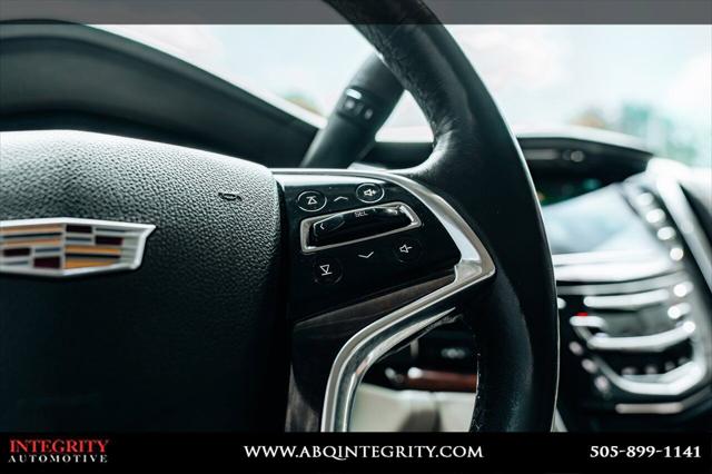 2016 Cadillac Escalade Luxury Collection