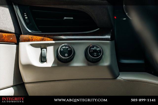 2016 Cadillac Escalade Luxury Collection