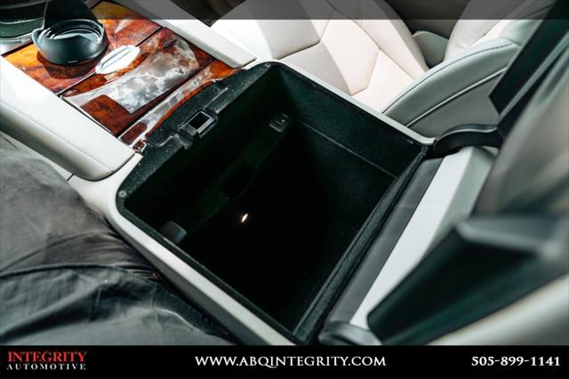 2016 Cadillac Escalade Luxury Collection
