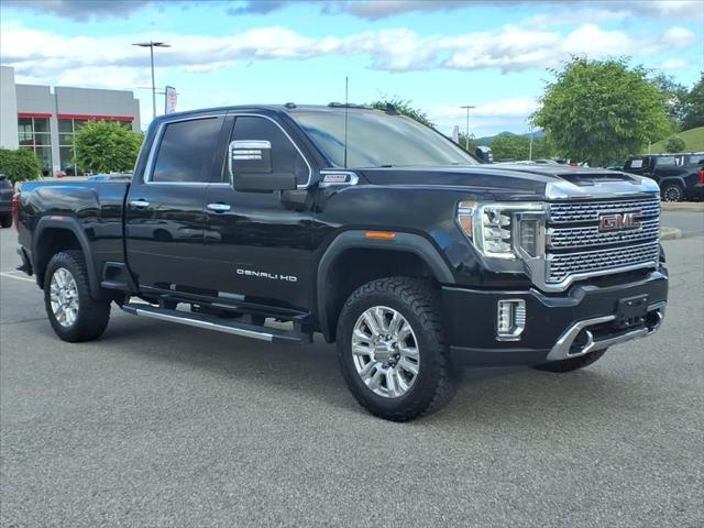 2023 GMC Sierra 2500HD 4WD Crew Cab Standard Bed Denali