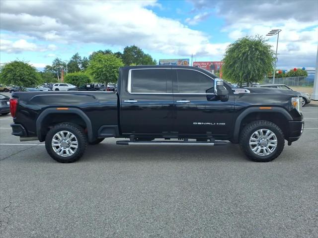 2023 GMC Sierra 2500HD 4WD Crew Cab Standard Bed Denali