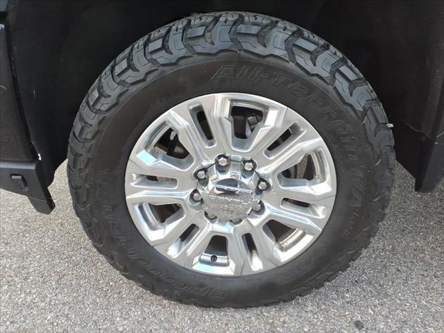 2023 GMC Sierra 2500HD 4WD Crew Cab Standard Bed Denali