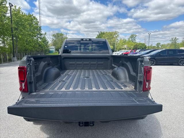 2026 Ram 3500 Big Horn Crew Cab 4x4 8' Box