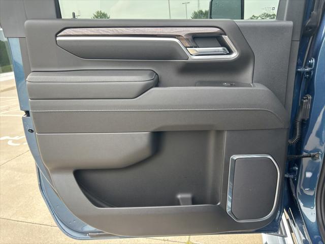 2026 Chevrolet Silverado 2500HD Crew Cab, Standard Bed, LTZ, 4WD