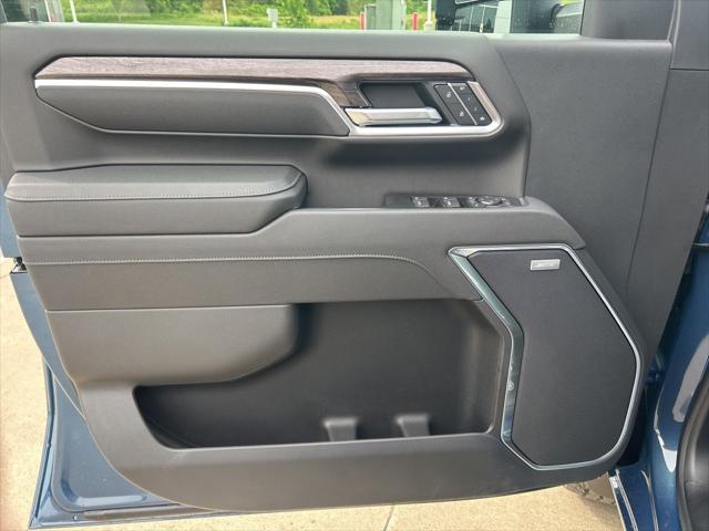 2026 Chevrolet Silverado 2500HD Crew Cab, Standard Bed, LTZ, 4WD