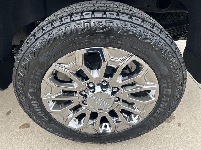 2026 Chevrolet Silverado 2500HD Crew Cab, Standard Bed, LTZ, 4WD