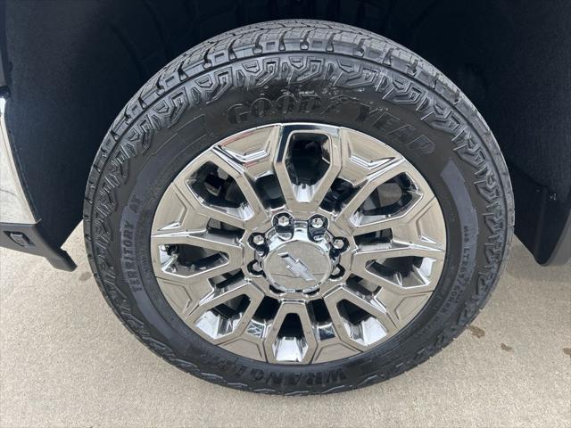 2026 Chevrolet Silverado 2500HD Crew Cab, Standard Bed, LTZ, 4WD