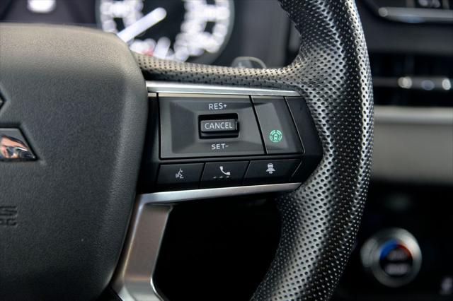 2022 Mitsubishi Outlander SE