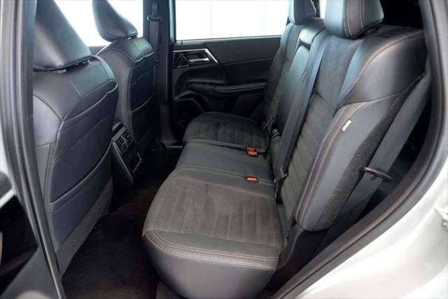 2022 Mitsubishi Outlander SE