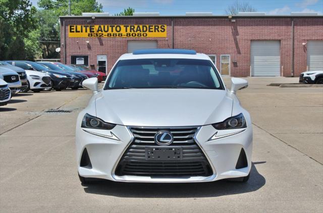 2017 Lexus IS 300 300