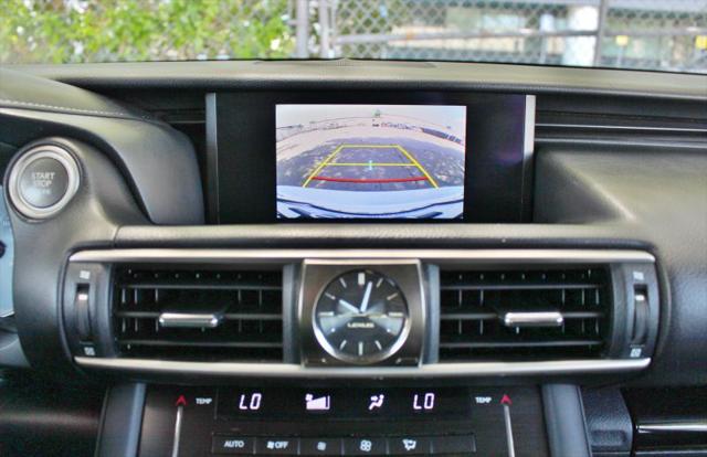 2017 Lexus IS 300 300