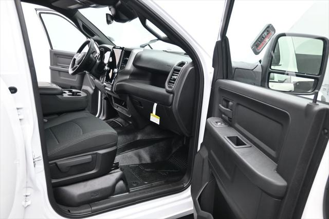 2026 Ram 3500 Tradesman/Big Horn