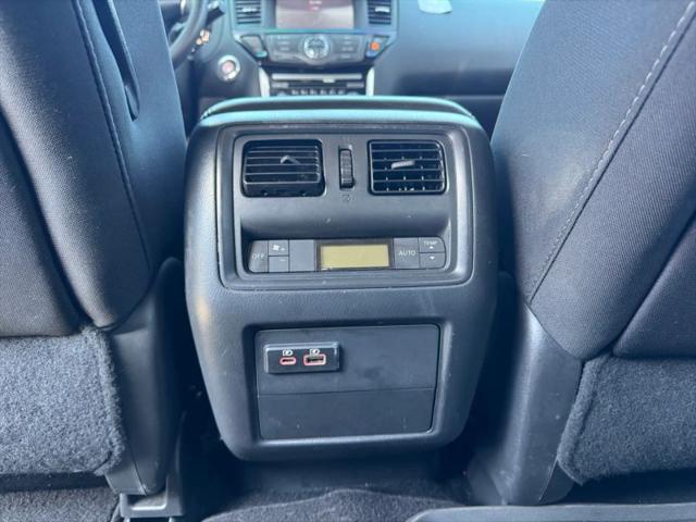2020 Nissan Pathfinder S 4WD