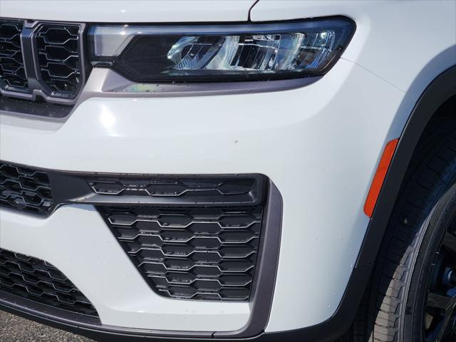 2026 Jeep Grand Cherokee L Altitude 4x4