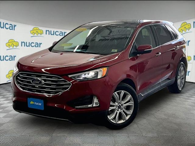 2022 Ford Edge Titanium